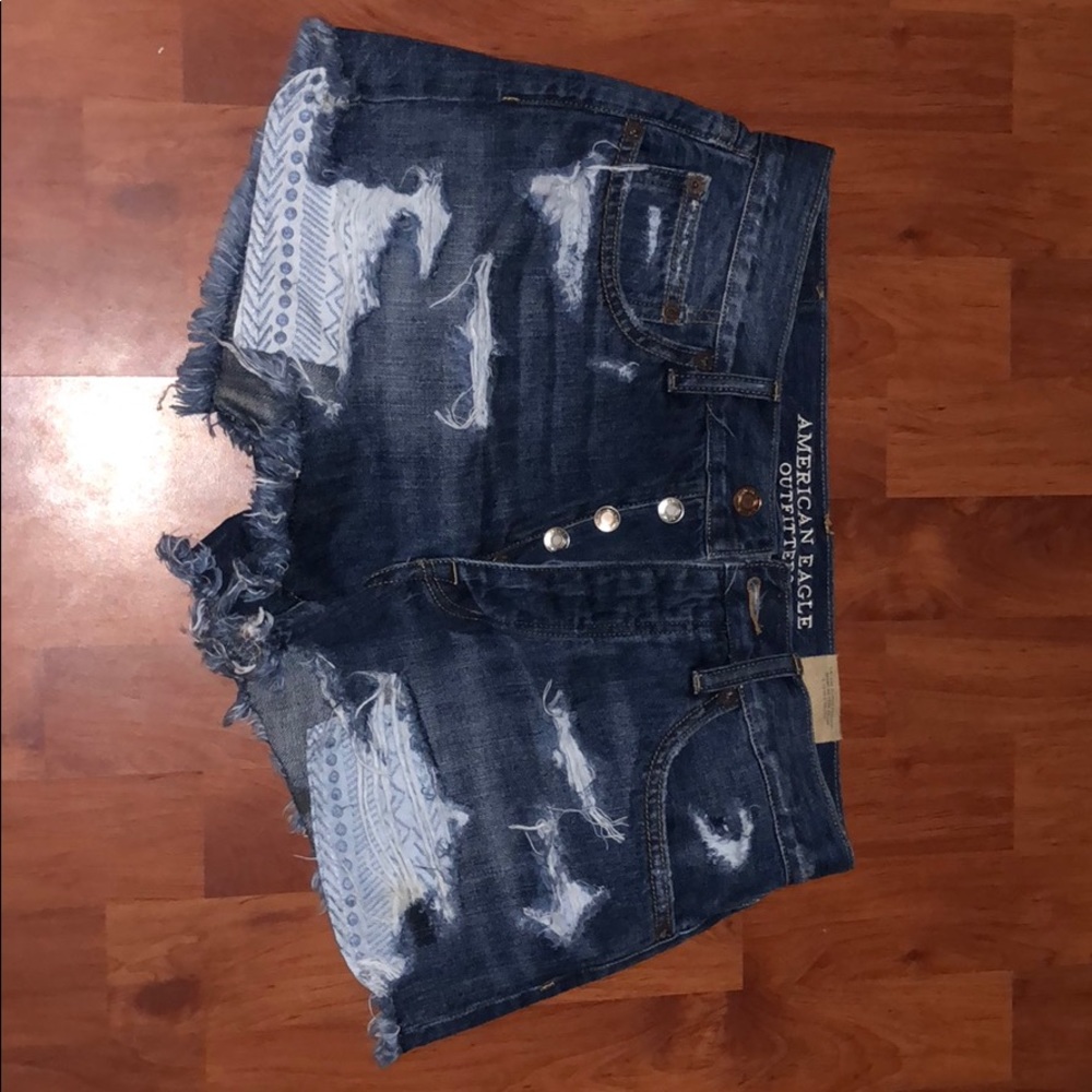 American Eagle Hi-Rise Vintage Festival Shorts